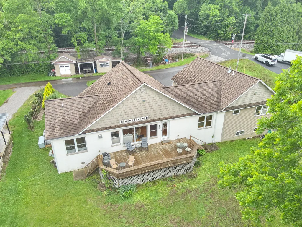 1255 Stiles Landing Paducah KY 42003