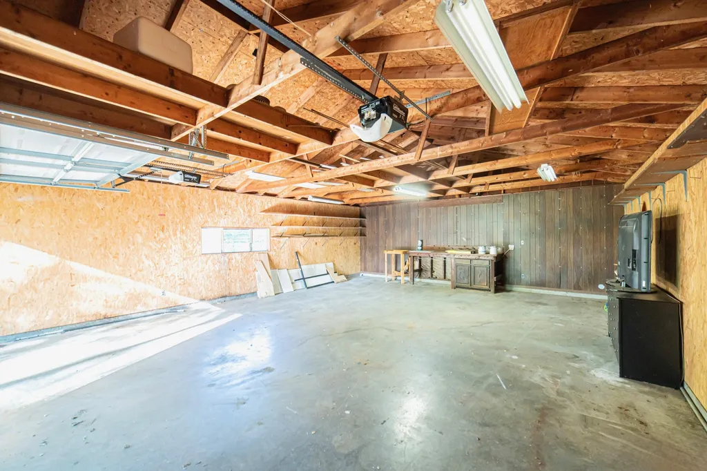 6545 Clinton Road Paducah KY 42001