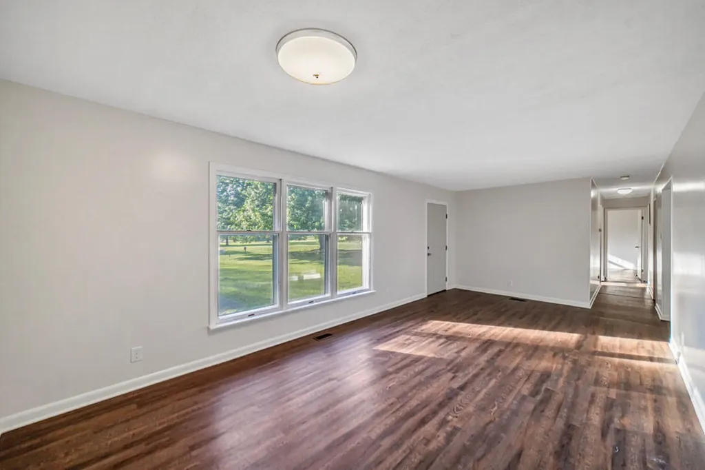 6545 Clinton Road Paducah KY 42001