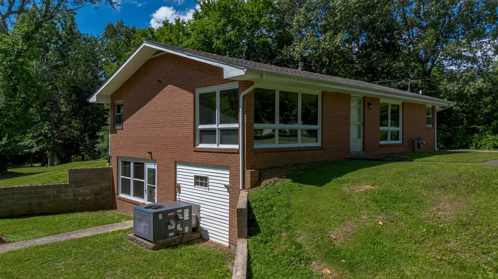 3200 Bement Street Paducah KY 42003