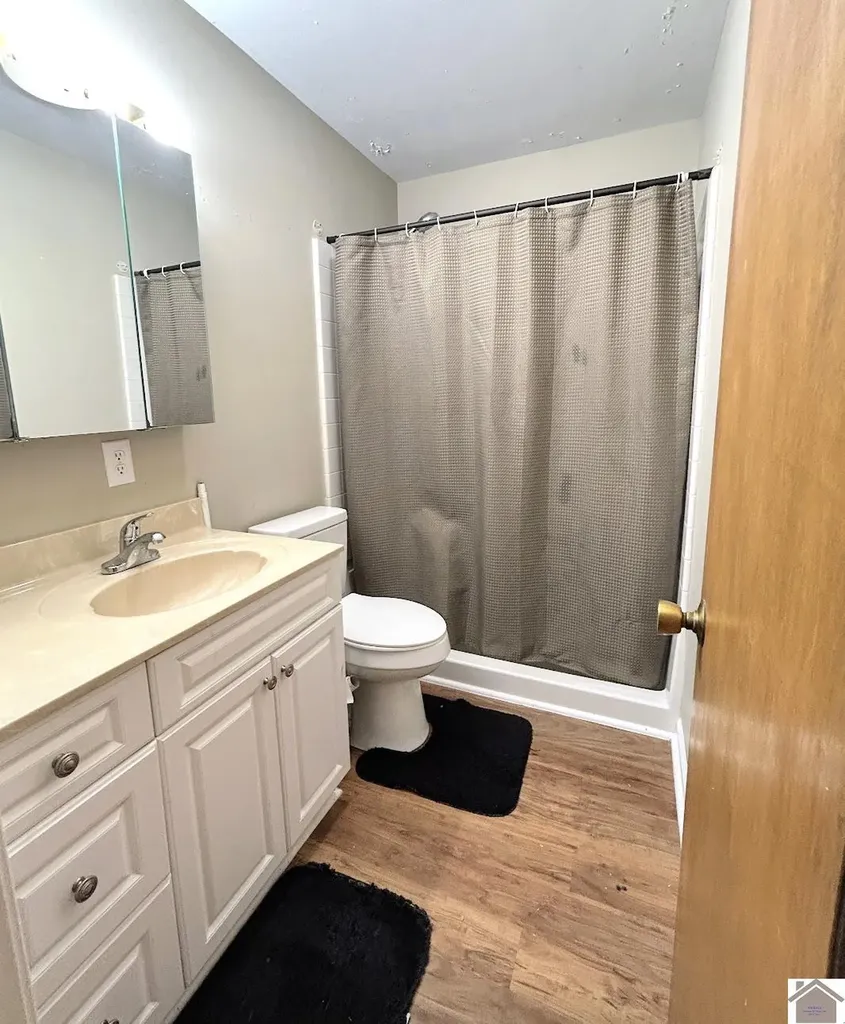 190 & 192 Pecan Drive Paducah KY 42001