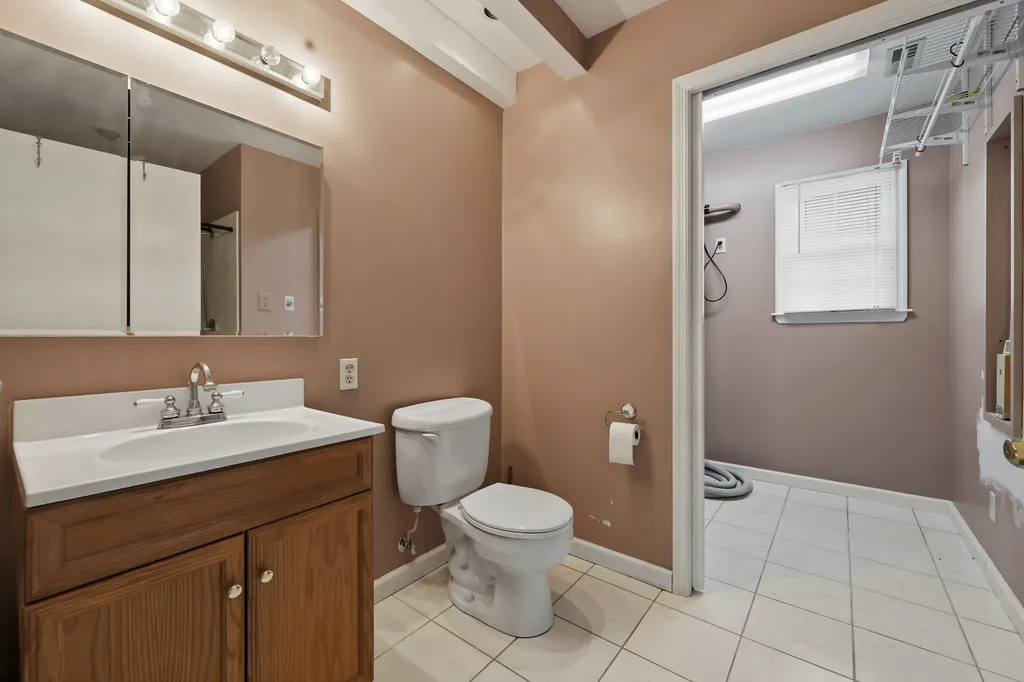 1008 Della Drive Lexington KY 40504