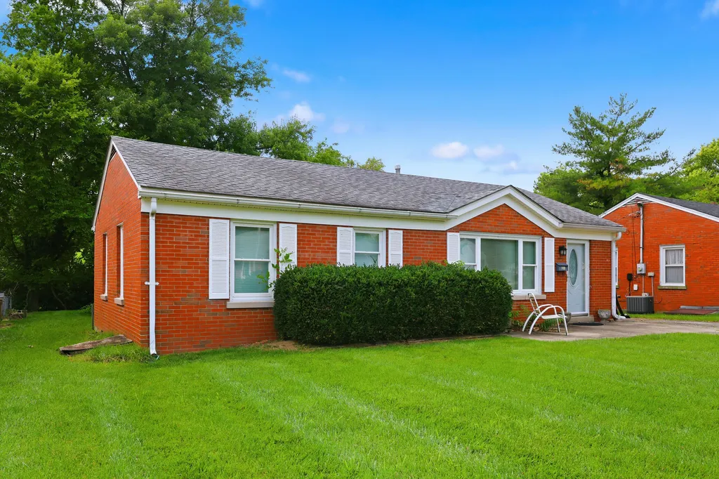 1008 Della Drive Lexington KY 40504