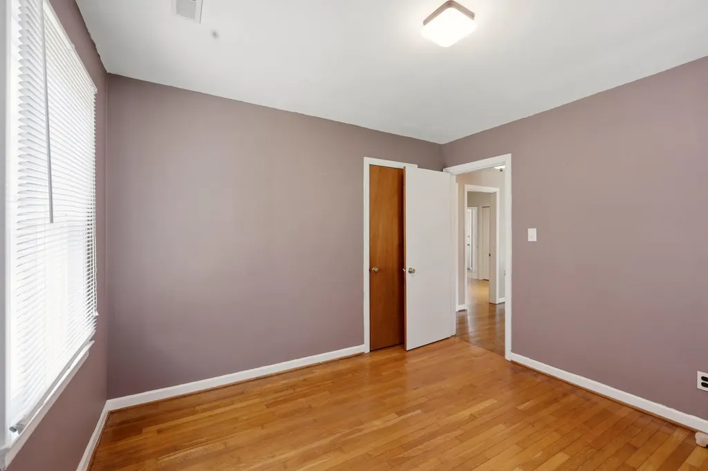 1008 Della Drive Lexington KY 40504