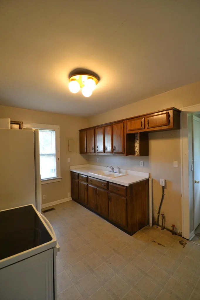 324 N East Street Harrodsburg KY 40330