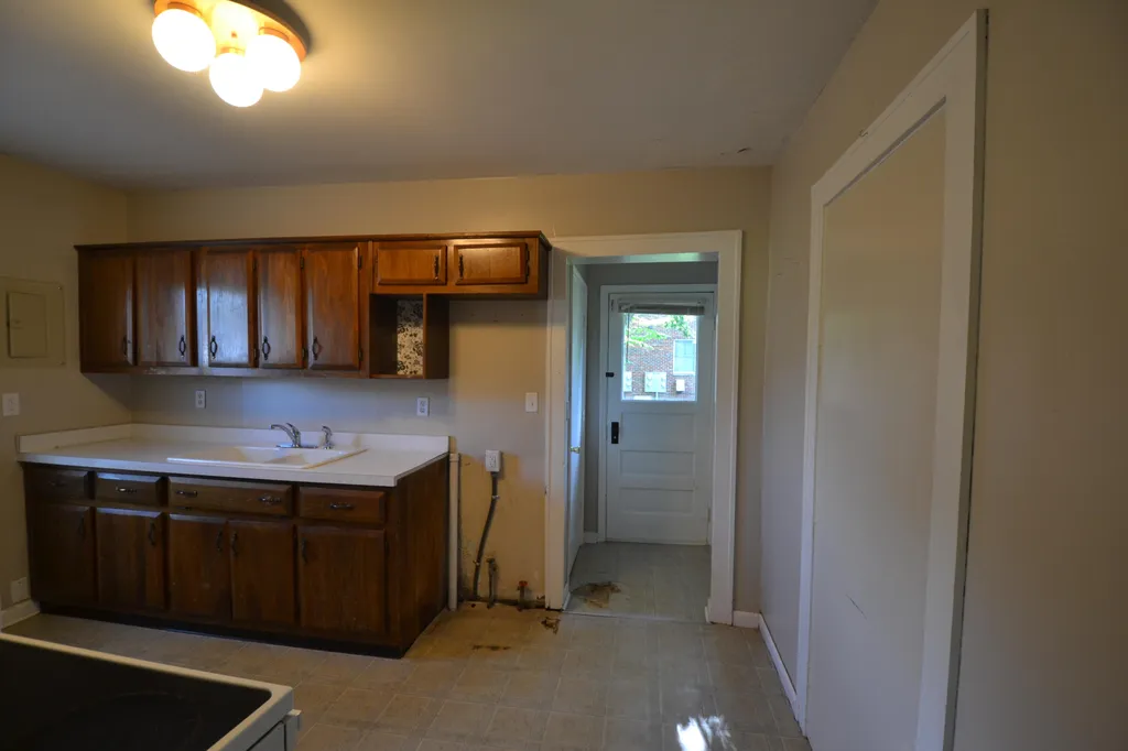 324 N East Street Harrodsburg KY 40330