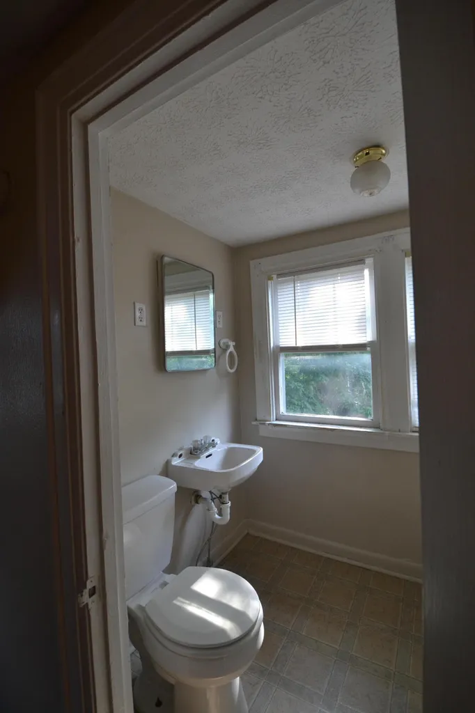 324 N East Street Harrodsburg KY 40330