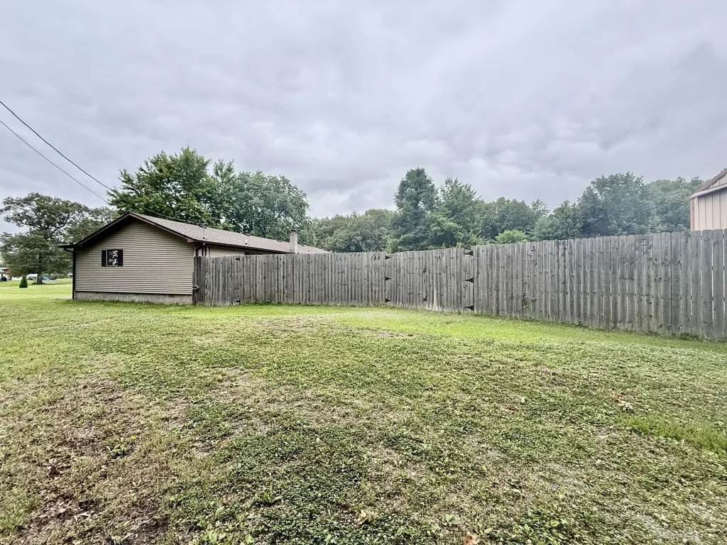 2158 U.s. 68 Benton KY 42025
