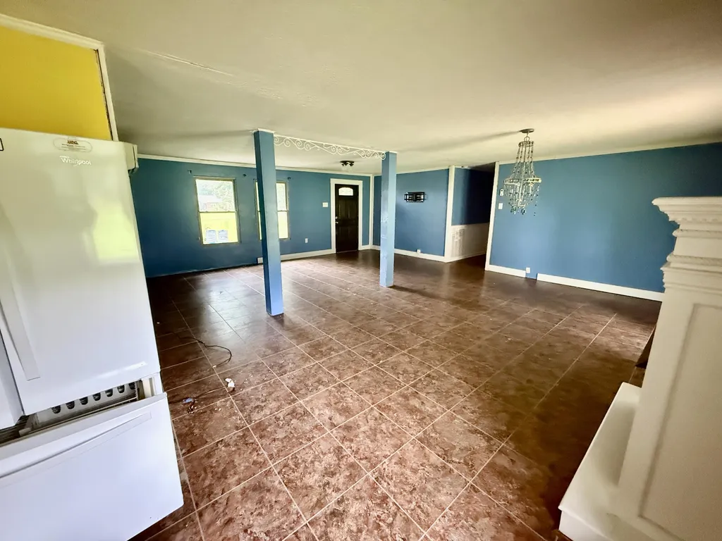 2158 U.s. 68 Benton KY 42025