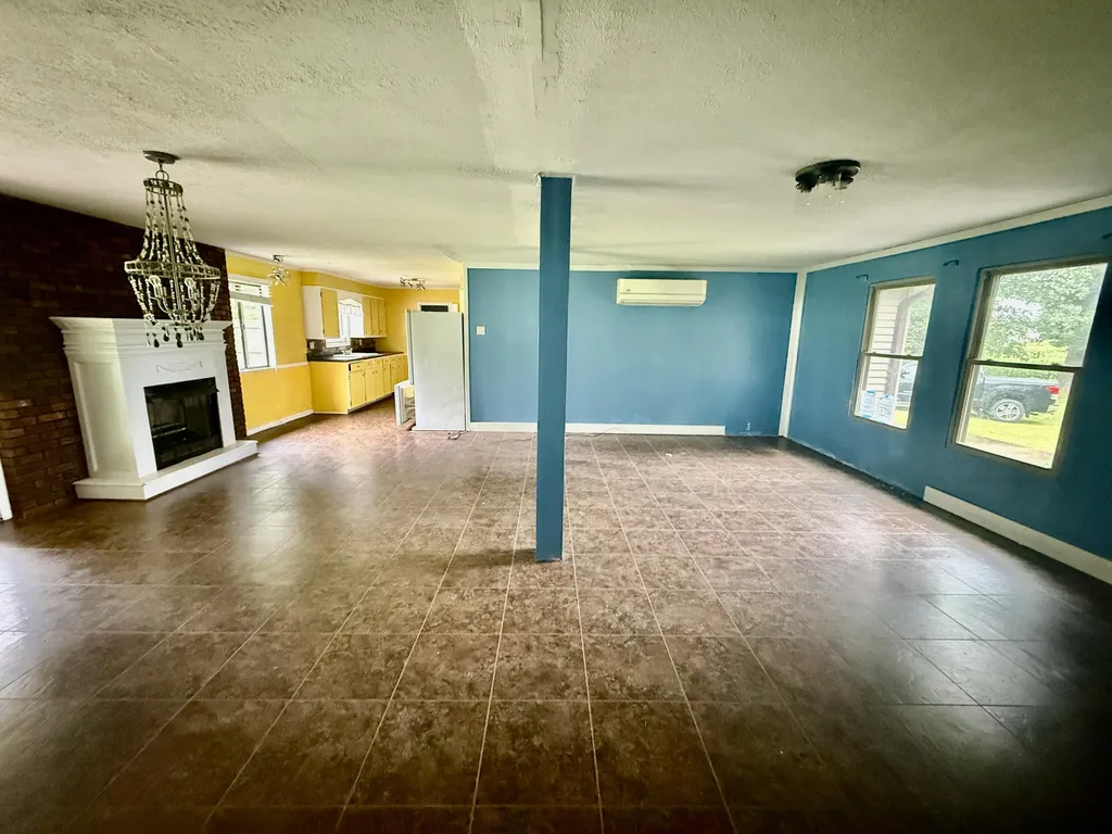 2158 U.s. 68 Benton KY 42025