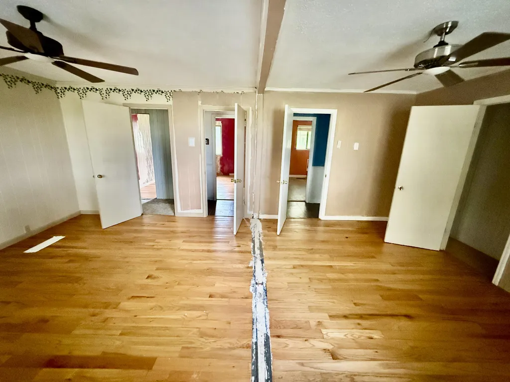 2158 U.s. 68 Benton KY 42025