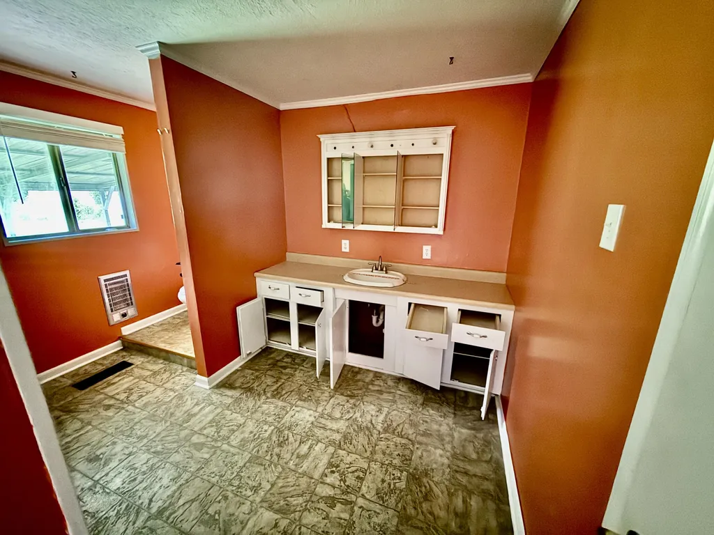 2158 U.s. 68 Benton KY 42025