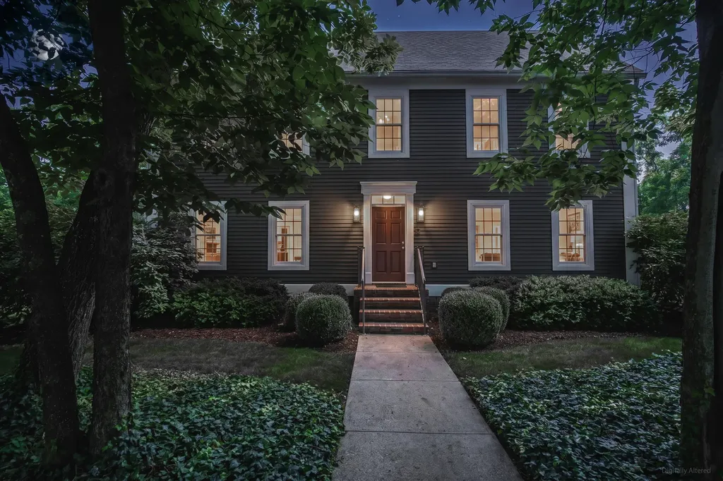 203 W Eagle Road Versailles KY 40383