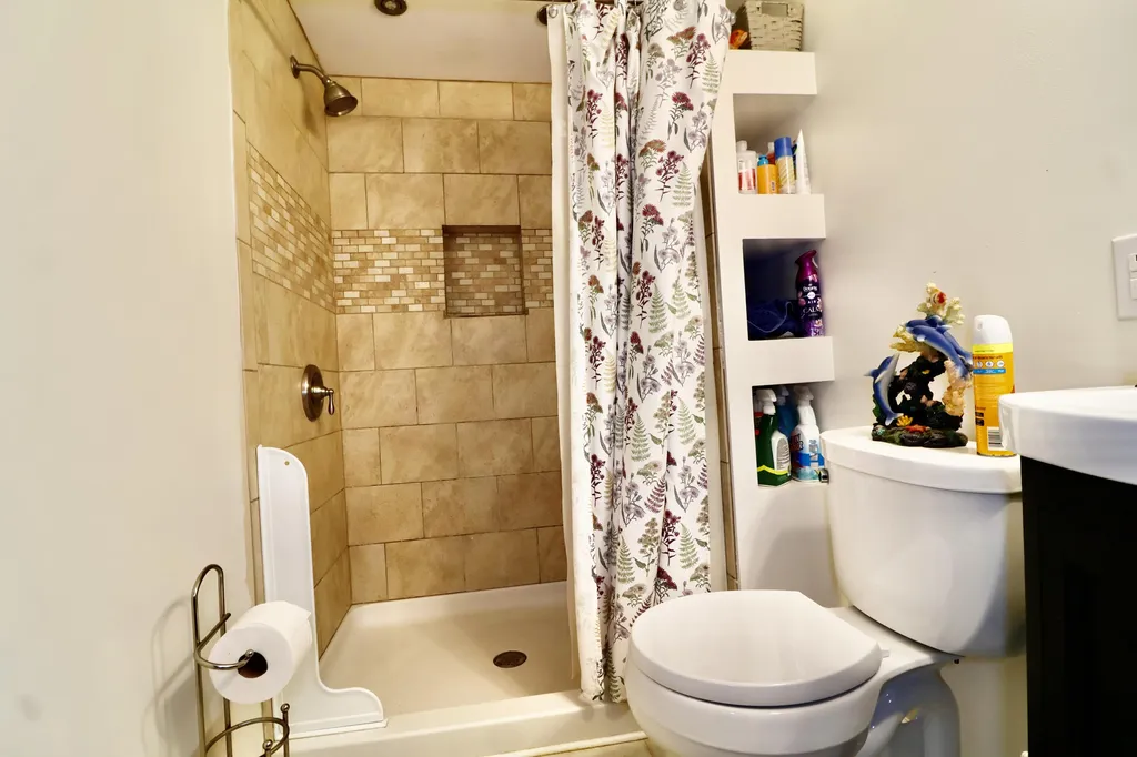 5701 Oakhaven Drive Paducah KY 42003