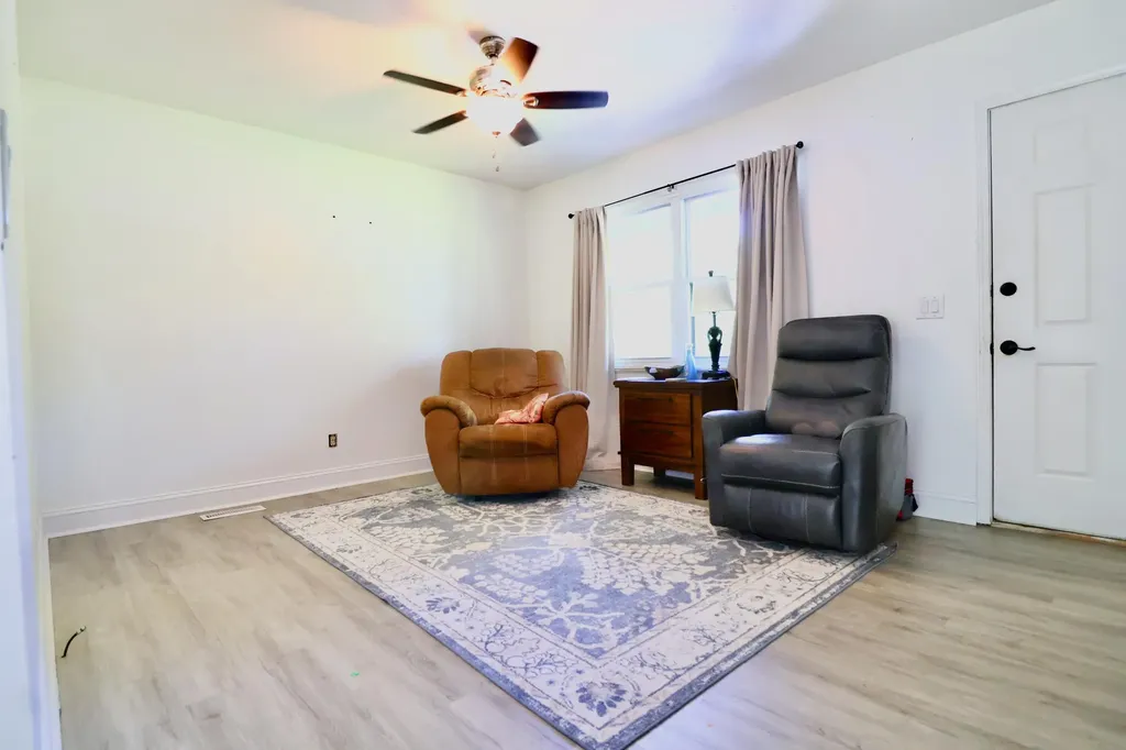 5701 Oakhaven Drive Paducah KY 42003