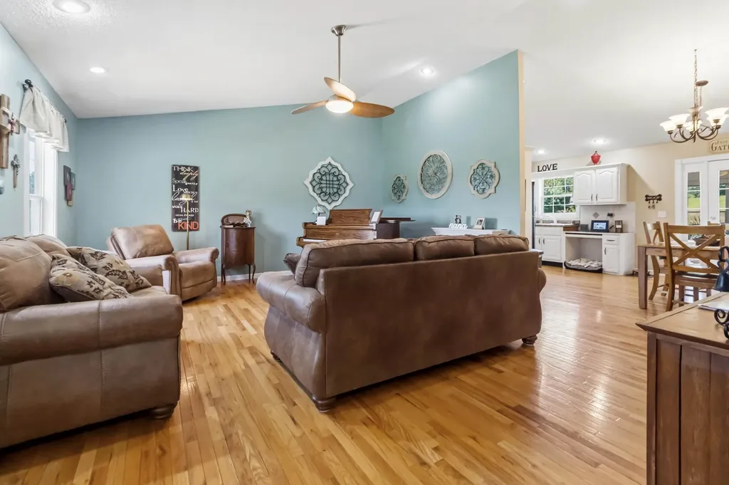 2189 Key 3436 Corbin KY 40701