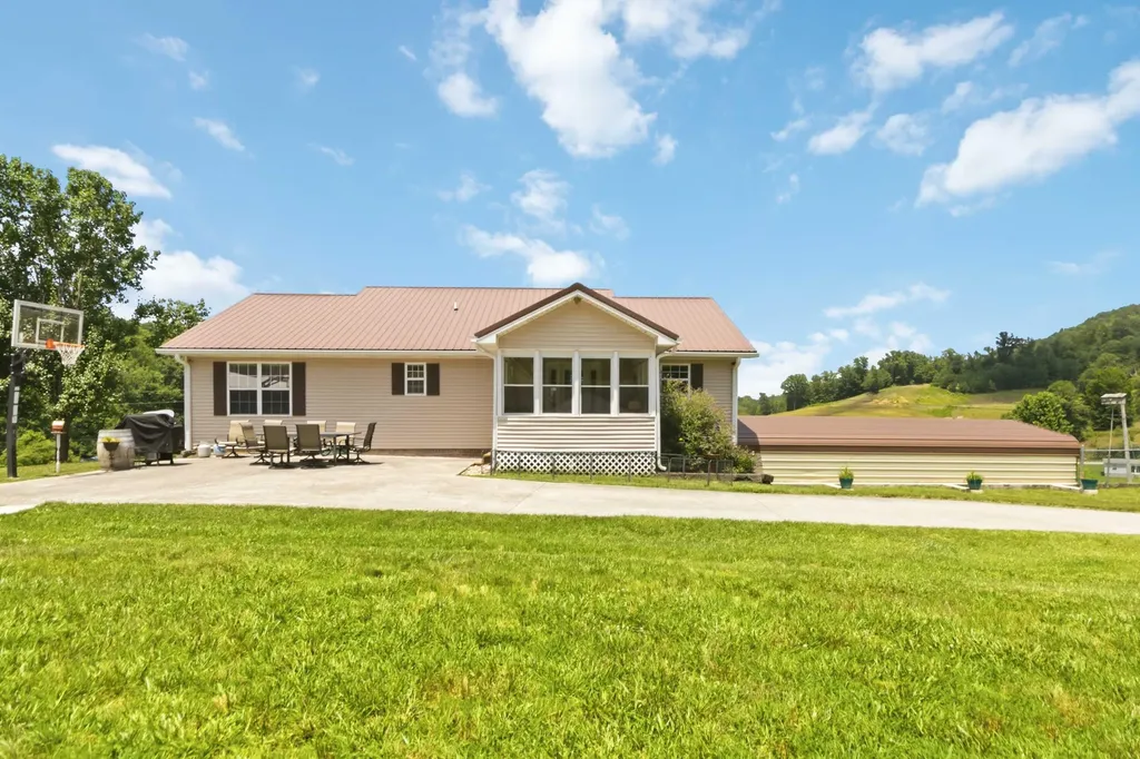 2189 Key 3436 Corbin KY 40701
