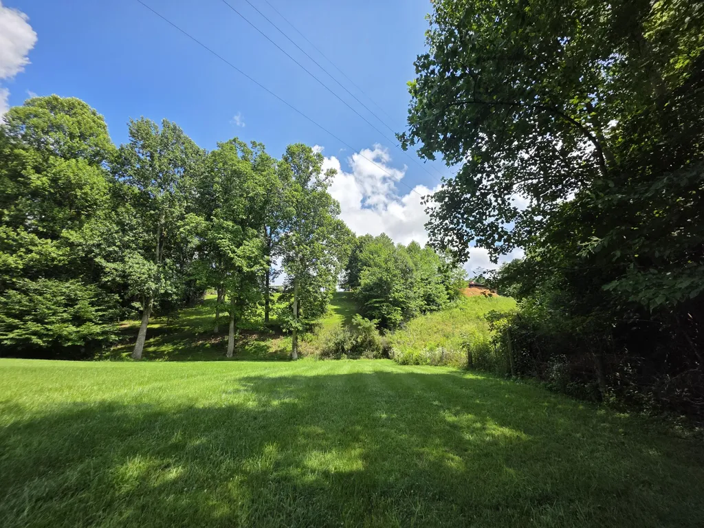 91 Blakley Subdivision Road London KY 40741
