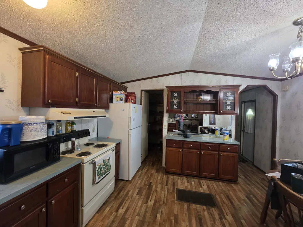 91 Blakley Subdivision Road London KY 40741