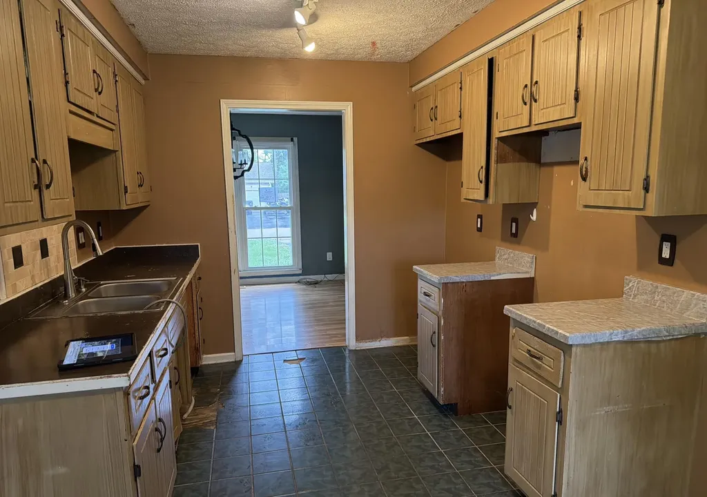 642 Winchester Drive Hopkinsville KY 42240