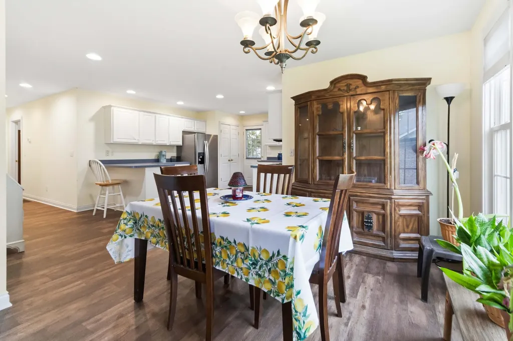 1043 Burnell Drive Berea KY 40403