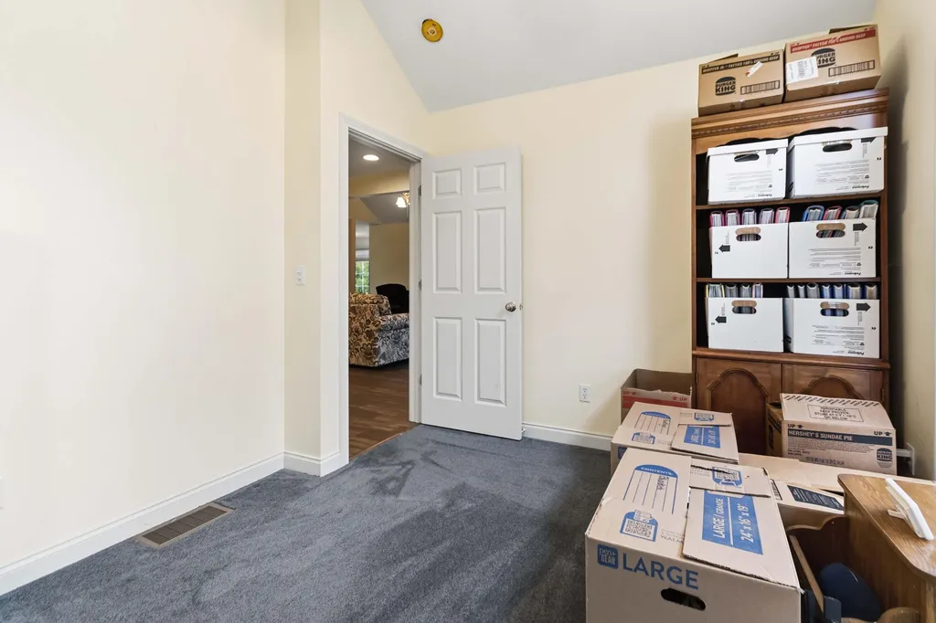 1043 Burnell Drive Berea KY 40403