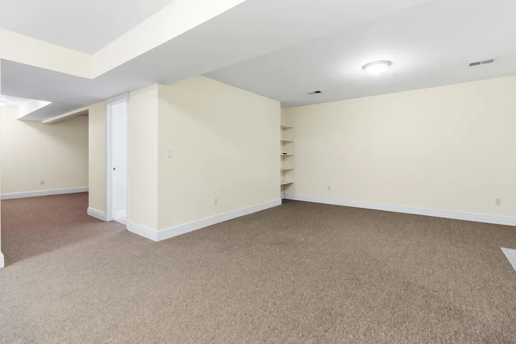 1043 Burnell Drive Berea KY 40403