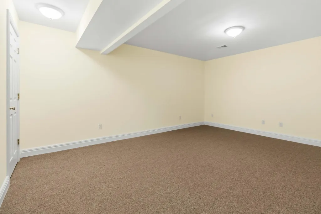 1043 Burnell Drive Berea KY 40403