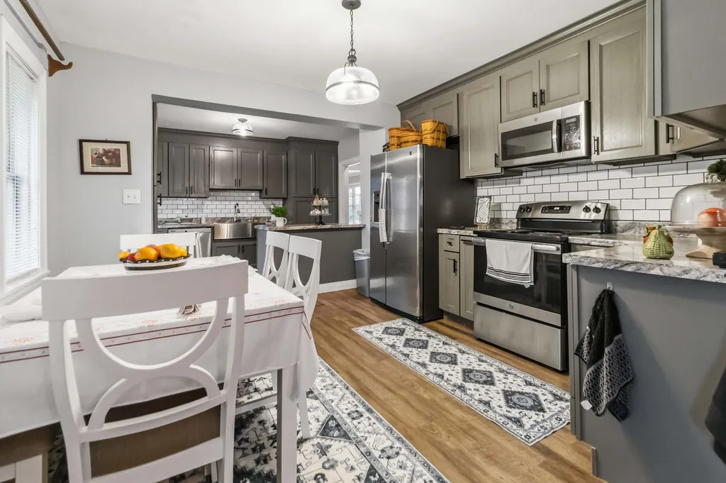 111 House Avenue Manchester KY 40962