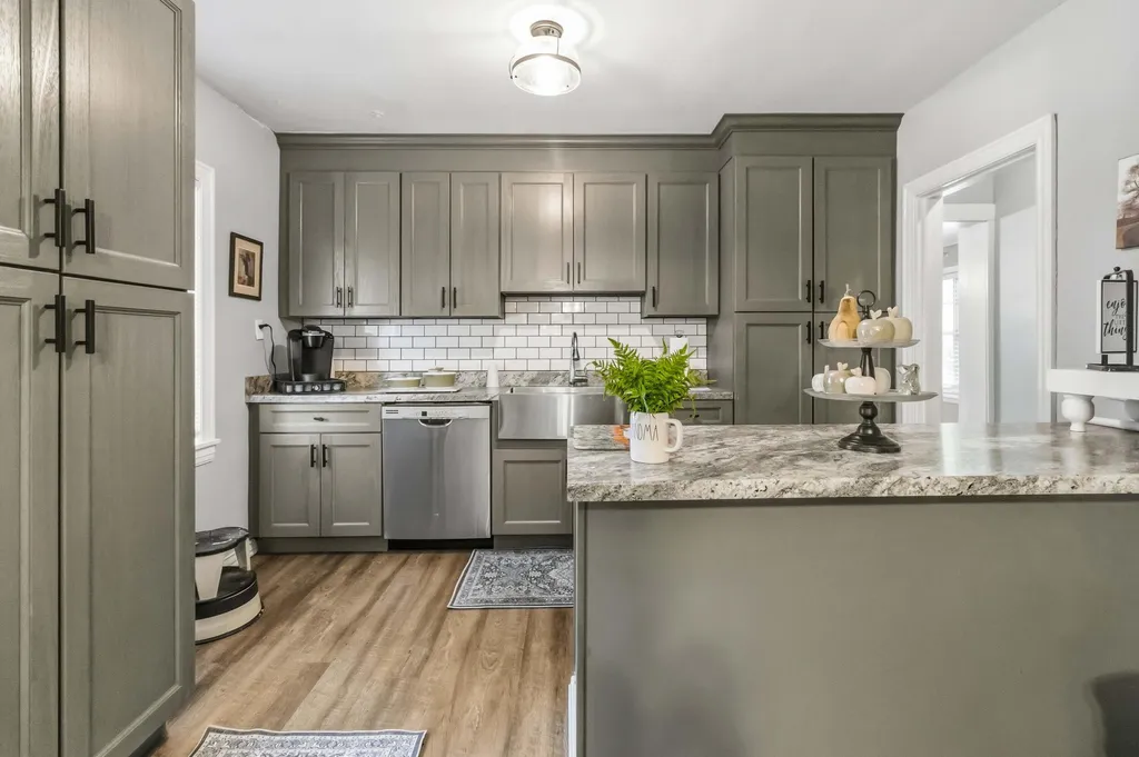111 House Avenue Manchester KY 40962