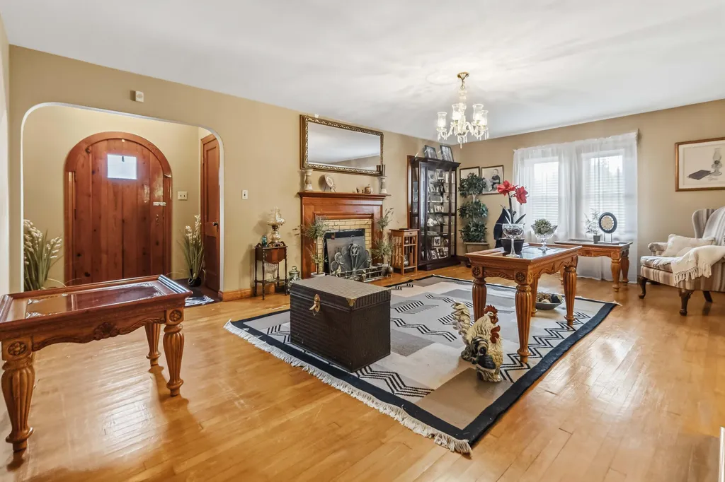 111 House Avenue Manchester KY 40962