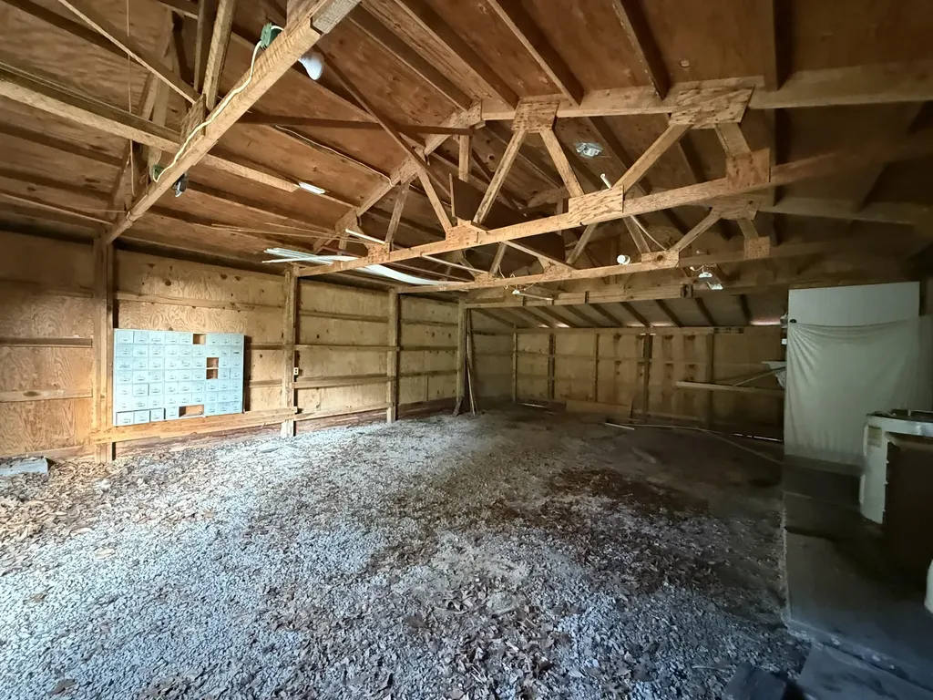 305 Hunters Paradise Road Monticello KY 42633