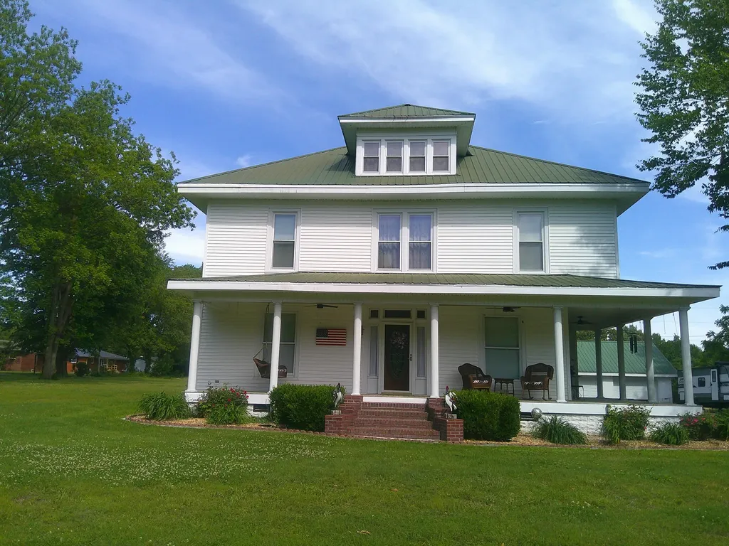 502 State Route 780 Clinton KY 42031