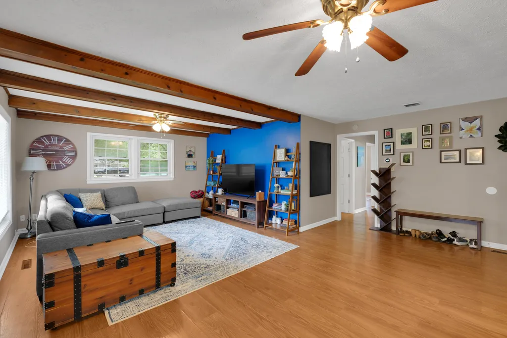 3131 Radiance Road Louisville KY 40220