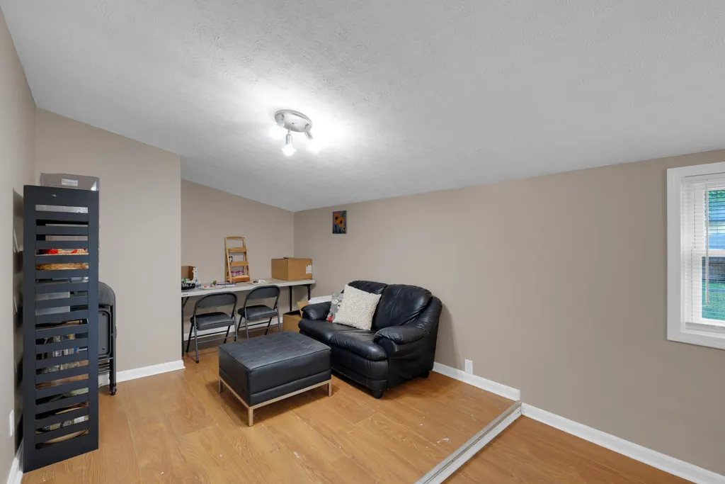 3131 Radiance Road Louisville KY 40220