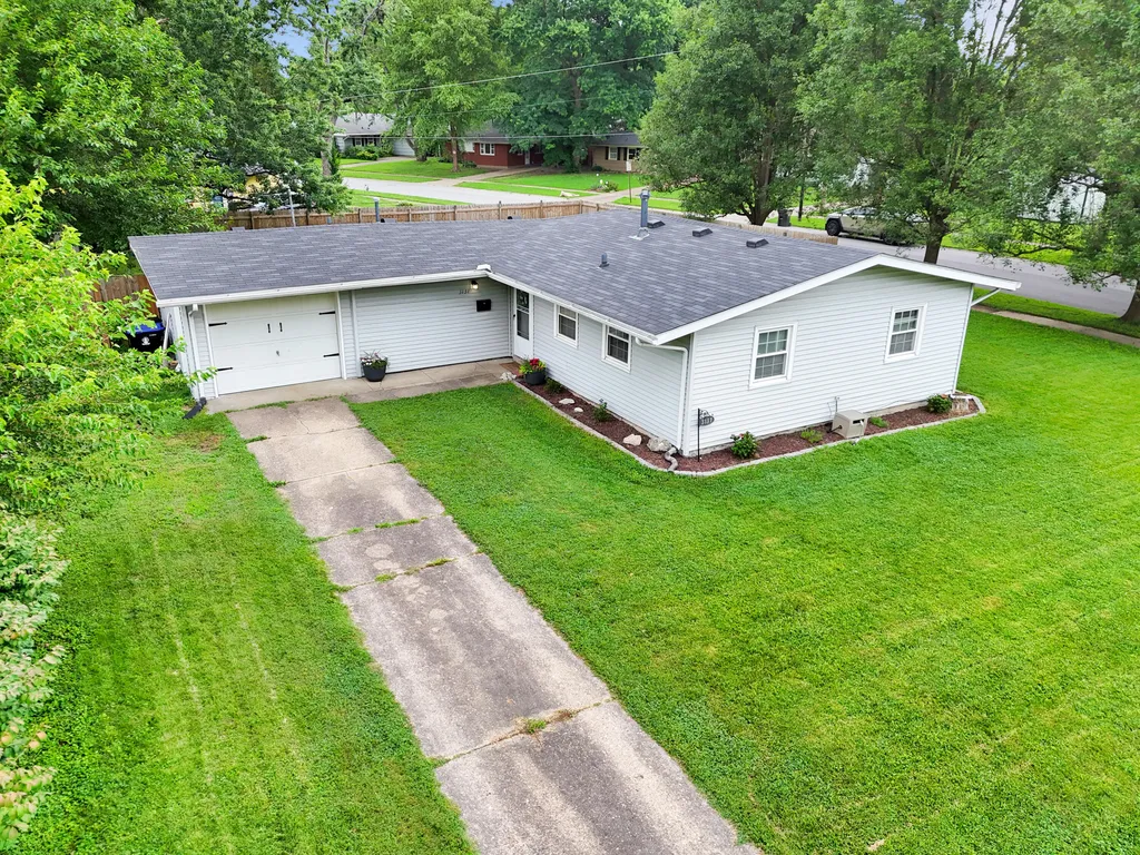 3131 Radiance Road Louisville KY 40220
