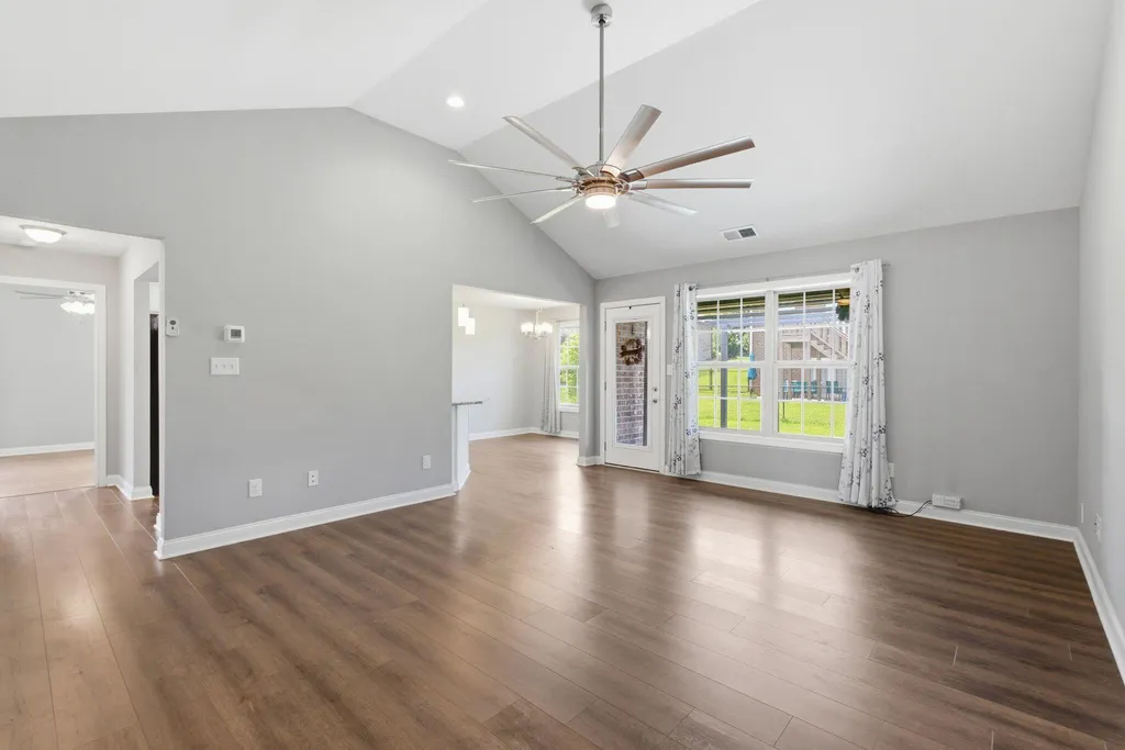 435 Southern Cross Drive Richmond KY 40475