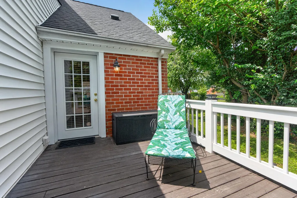 323 Stratford Drive Lexington KY 40503