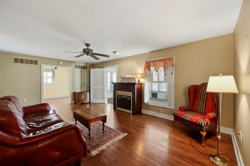 351 Boone Avenue Winchester KY 40391