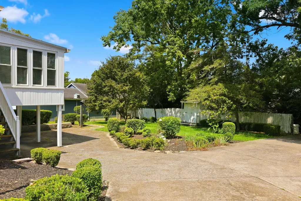 351 Boone Avenue Winchester KY 40391