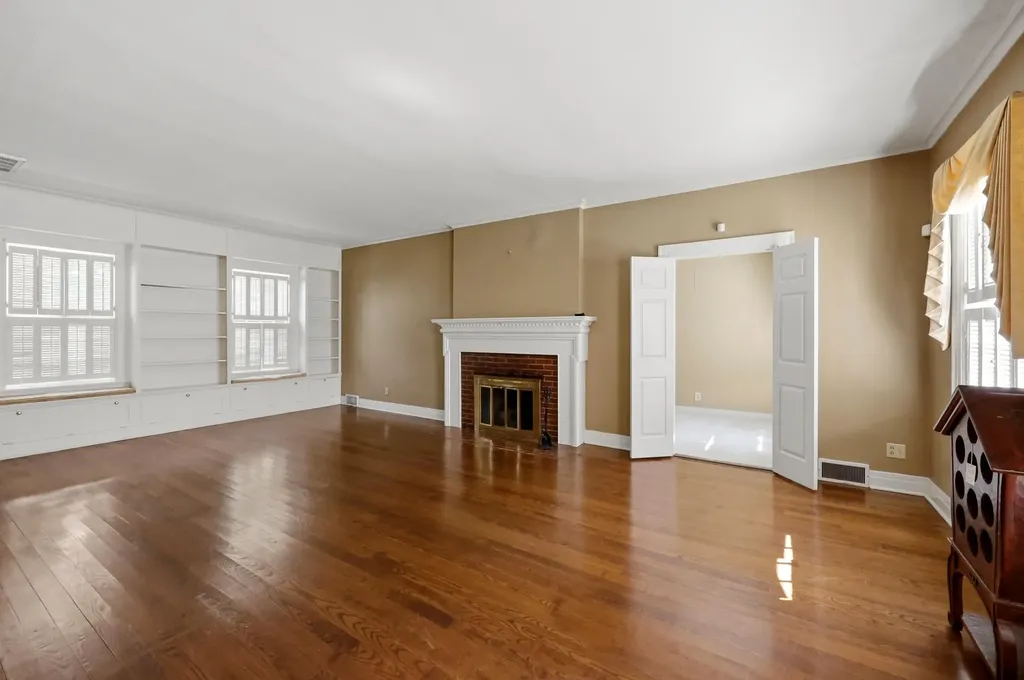 351 Boone Avenue Winchester KY 40391