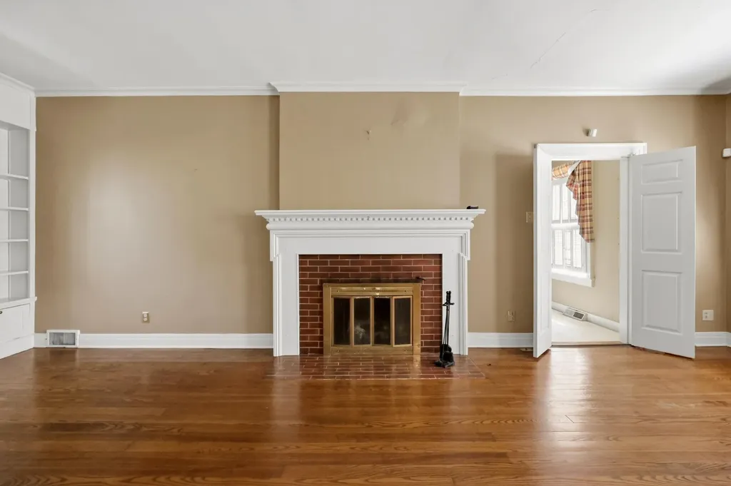 351 Boone Avenue Winchester KY 40391