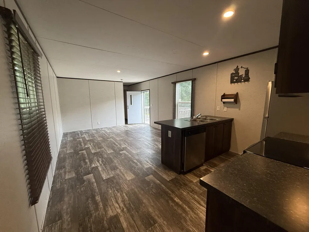 13 Wells Lane Gilbertsville KY 42044