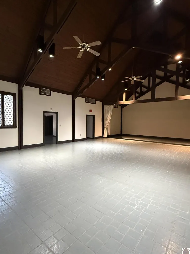 1326 Wilson Drive Mayfield KY 42066