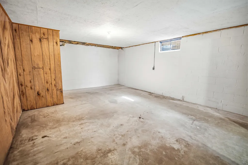 9210 Kentucky 1247 Eubank KY 42567
