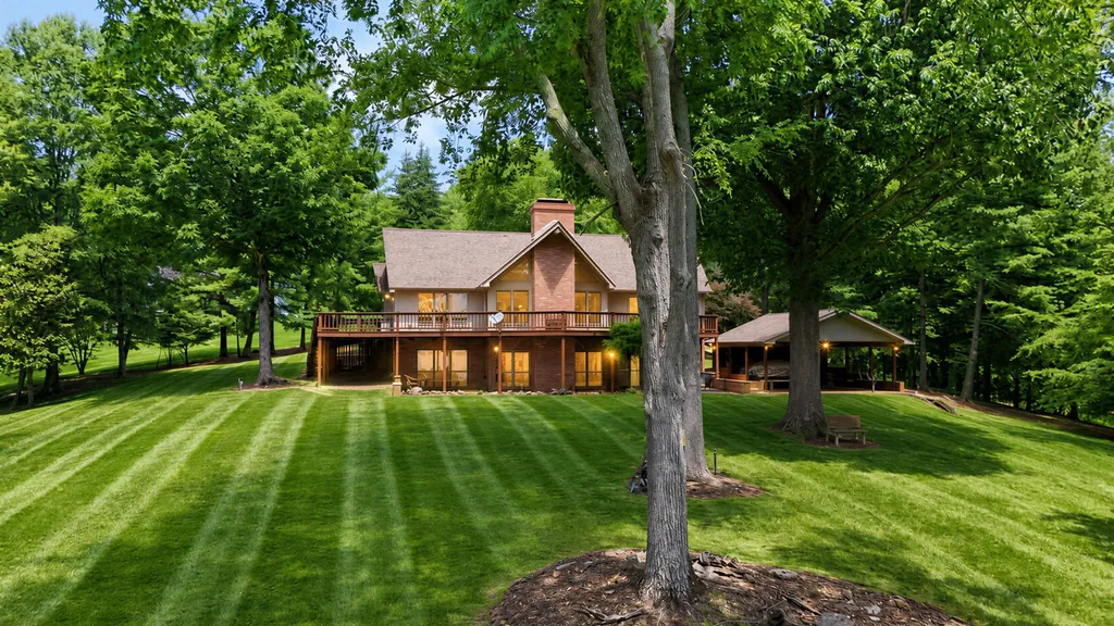 897 Summit Point Cadiz KY 42211