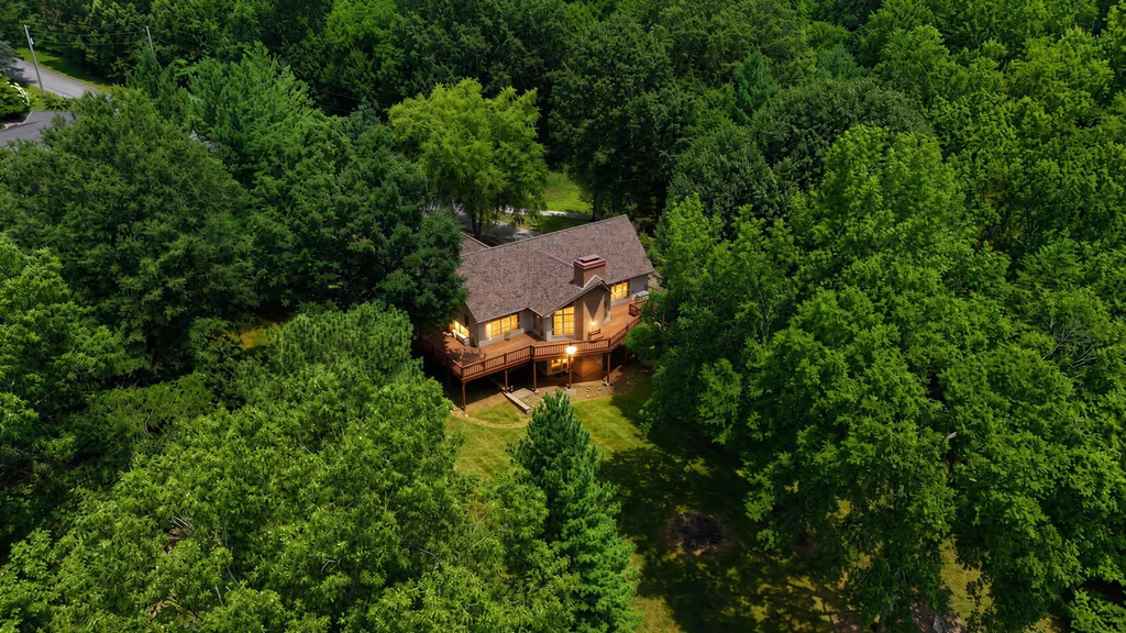 897 Summit Point Cadiz KY 42211