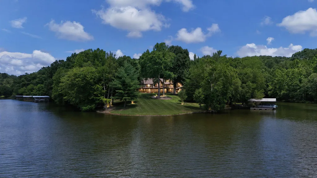 897 Summit Point Cadiz KY 42211