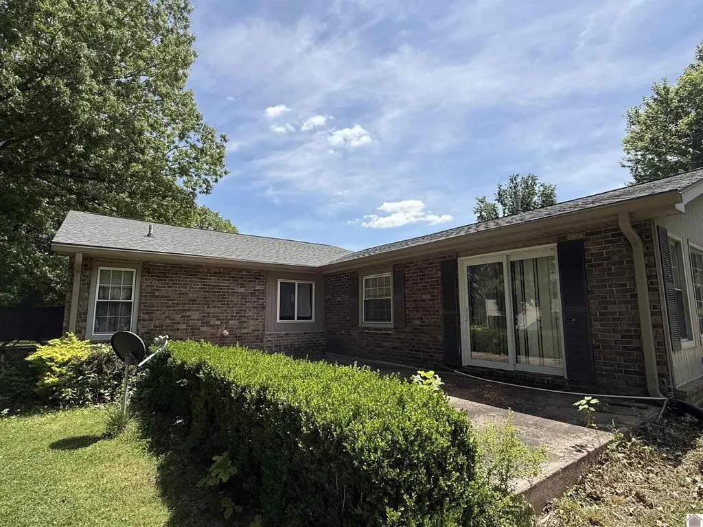 1366 Scottsdale Drive Benton KY 42025
