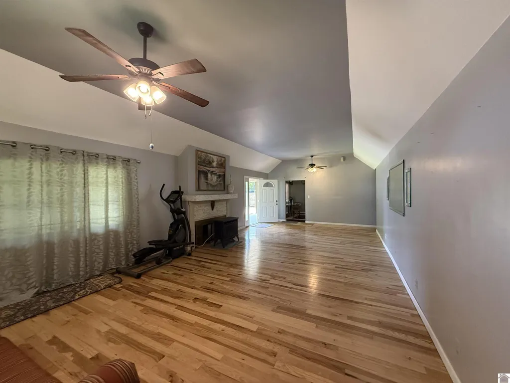 1366 Scottsdale Drive Benton KY 42025